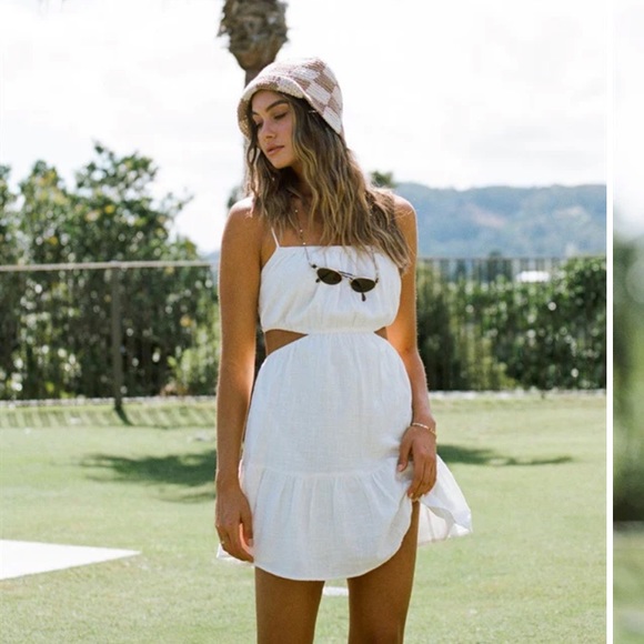 NWT- cutout backless babydoll dress - Picture 2 of 6